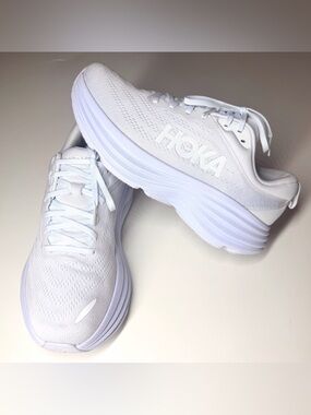 Hoka One Women’s  Bondi 8 Athletic Running Shoes White Size - 9.5 D ( Wide )